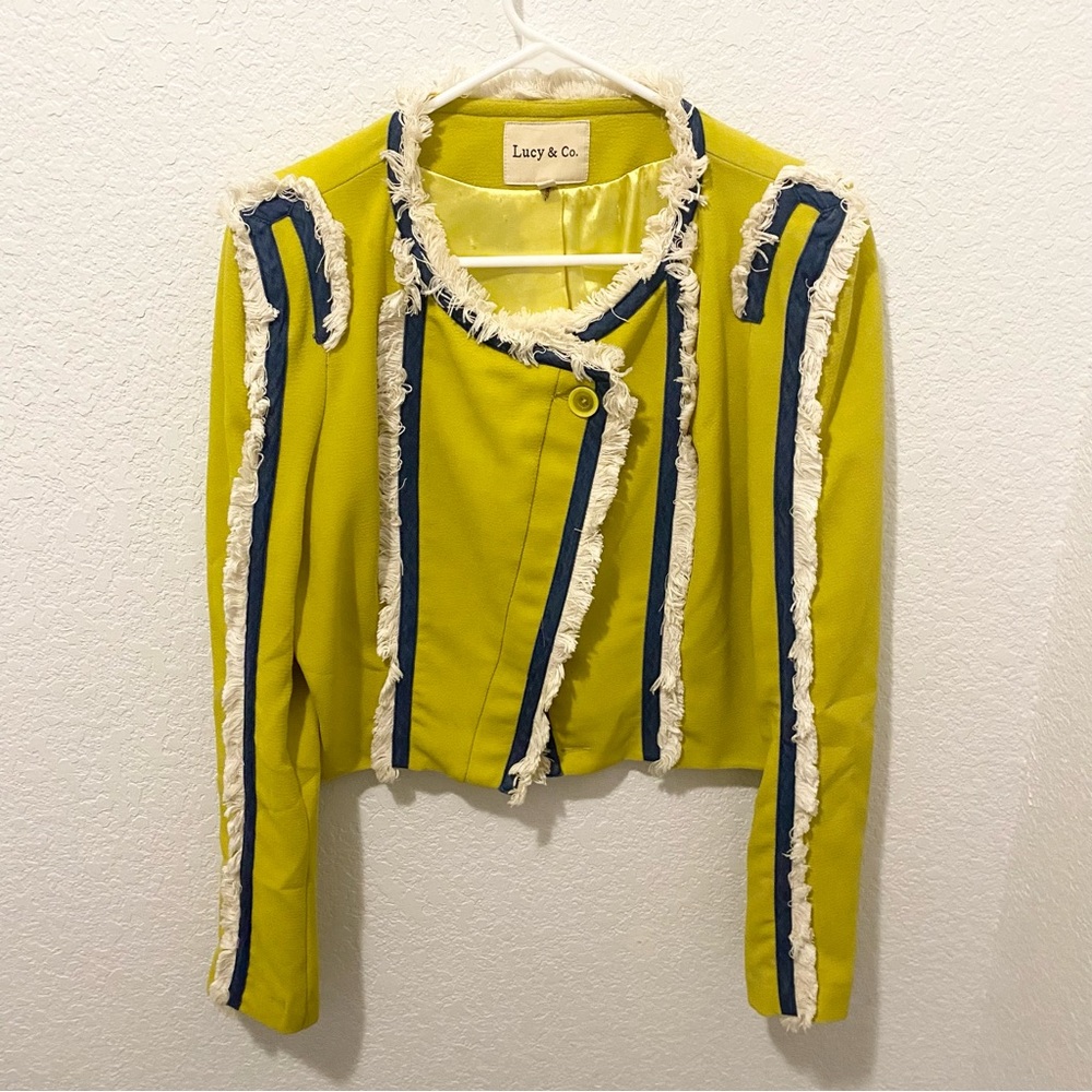 Lucy & Co cropped blazer; size Large; fits true to size